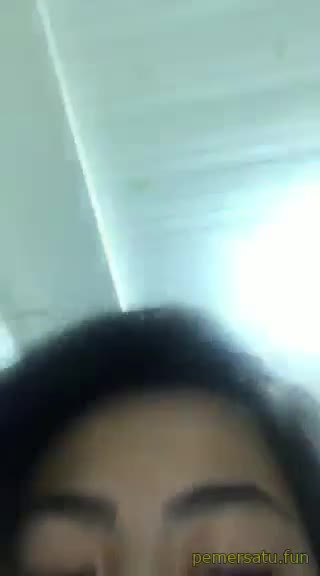P24 Lianne Flores Dan Dokumentasi Tersebar Saat Service HP
