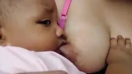 Thumbnail untuk Nyusu Pinggir Pantai Downloader Simontok Link Sakandal indo