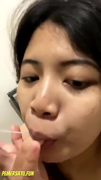 Thumbnail untuk Crot Mulut Gadis Prank Ojol Simontok Live Viral