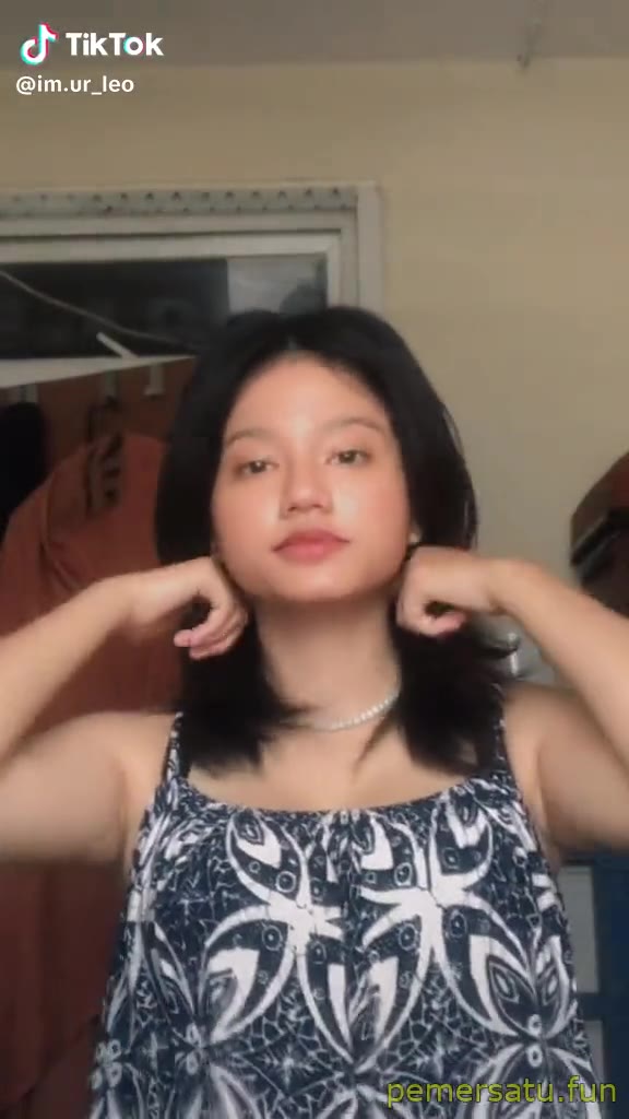 P1 Urfavmatcha Abg 18yo Rambut Pendek Ngentot Trisome Viral