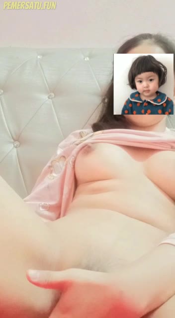 P2 Abg 18yo Tubuh Indah Memek Sempit Colok Memek