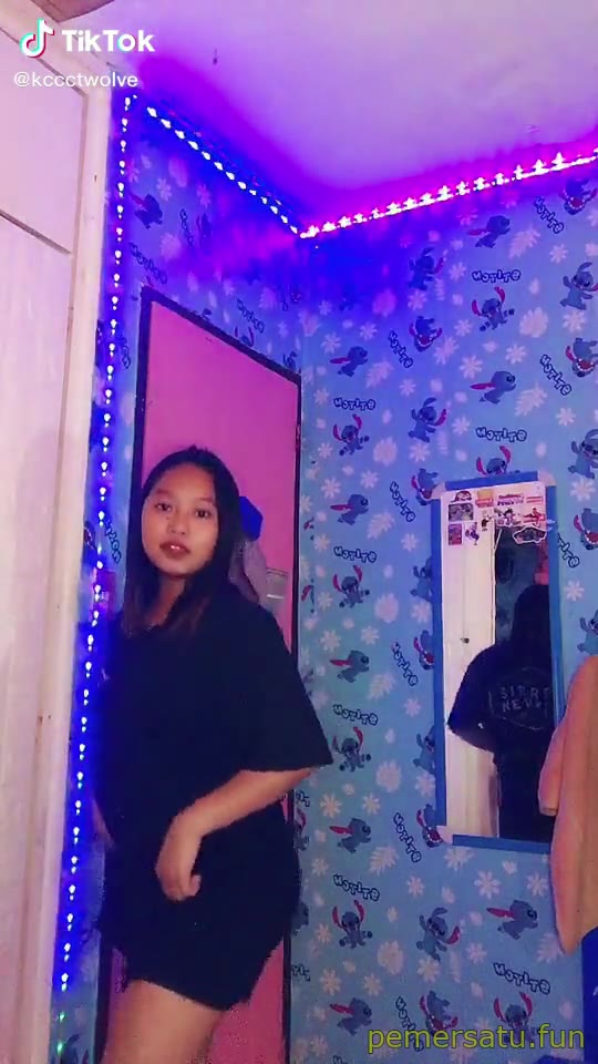 P15 Cassandra V Abg 18yo