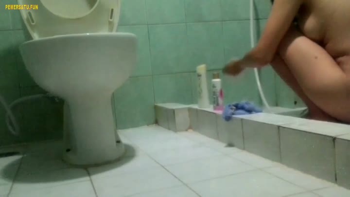 (new) Intip Ipar Lagi Mandi