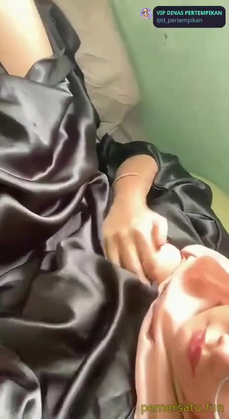P5 Jilbab Sange Maybxitch Ketagihan Kontol Ngentot Terus