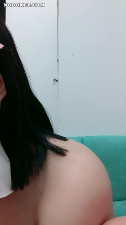 Thumbnail untuk Bokep Indo Live Urbaby Toge Nakal Remas Tetek