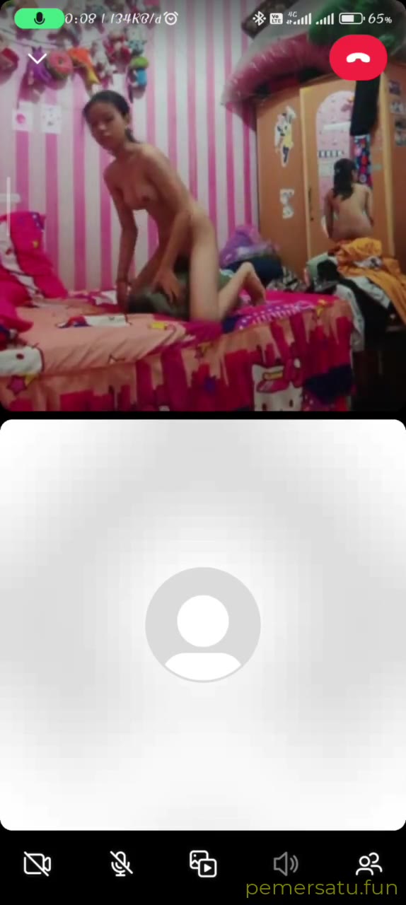 P6 Neng Nia V3 Memek Sempit Mulus
