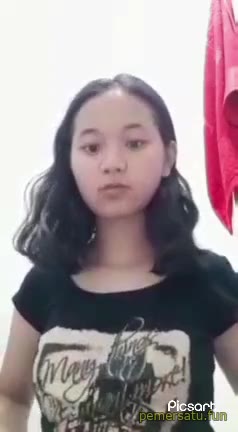 Baju Cantik Kaos Hitam 18yo Sange Buka
