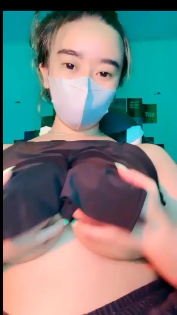 Thumbnail untuk Jijiw Live Mantap Tele Kampus18 Doodstream streaming bokep31