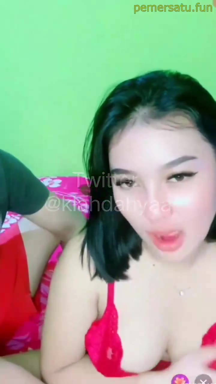 Dimainin Kompilasi Tante Cakep Baju Haram Keenakan