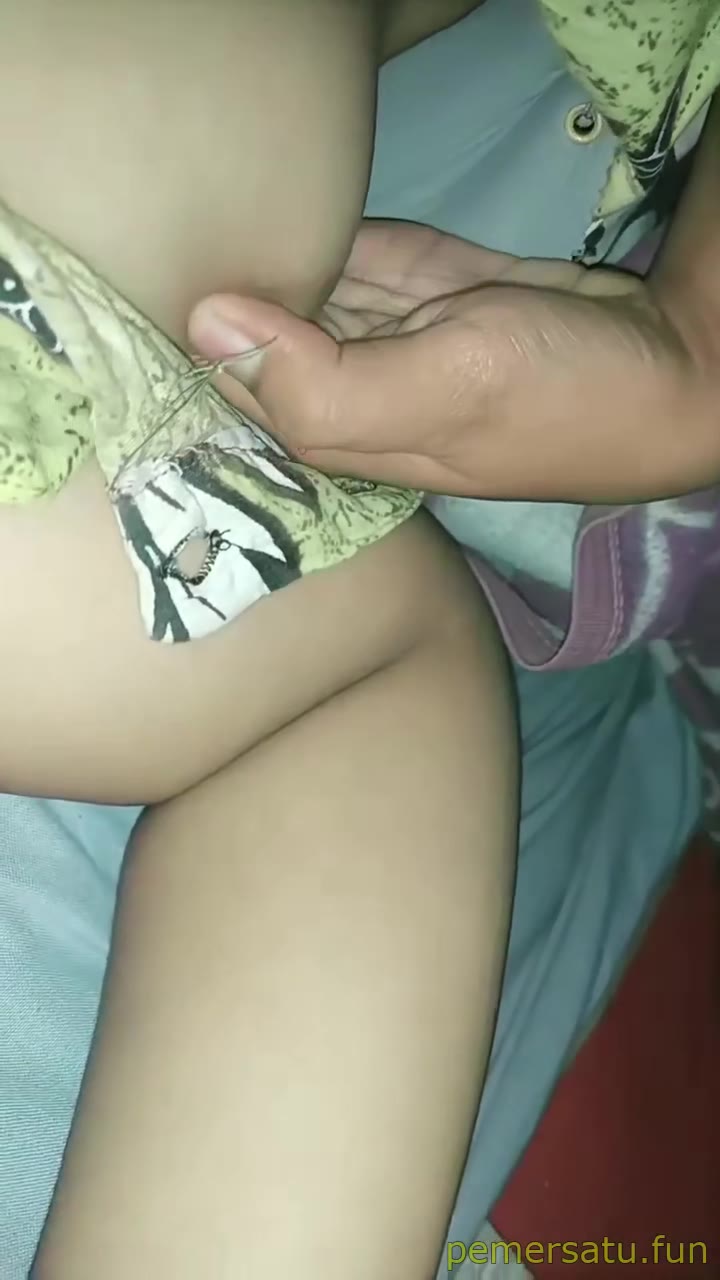 P41 Nabila Chapter 2 Abg 18yo Hijab Sange Kacamata Colmek