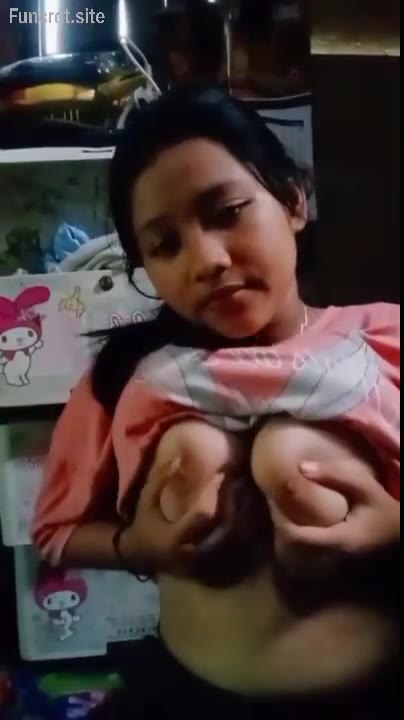 Thumbnail untuk Bikin Video Remas Susu Untuk Ayang Bokep Indo