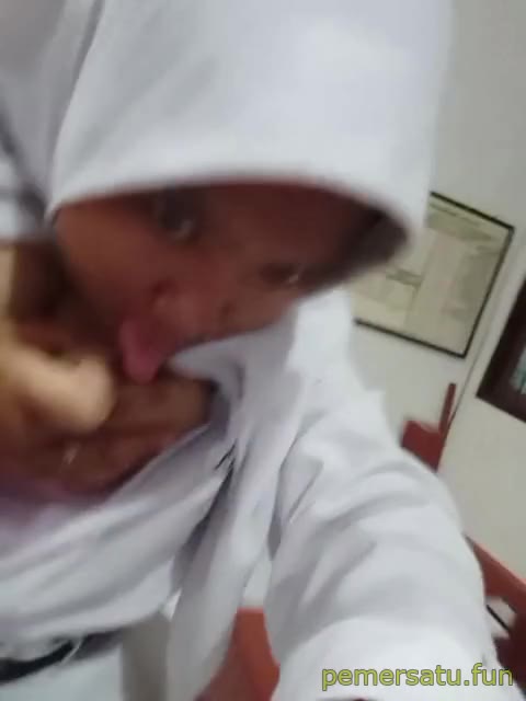 P2 Angelia 18yo Sange Viral Binal