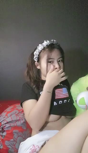 Lho Dedek Gemes ASpill Uting Toketnya Santuy Banget