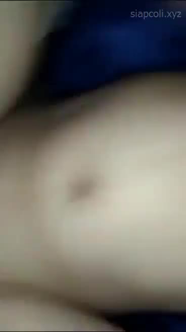 Thumbnail untuk Bokep Nekat Menggauli Santri Lugu Cantik Hijabers Full