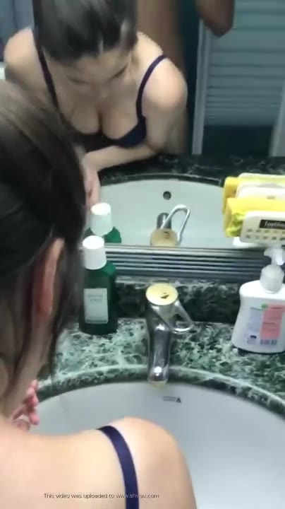 Thumbnail untuk Padaha Baru Mau Make Up Malah Ditusuk Bokep