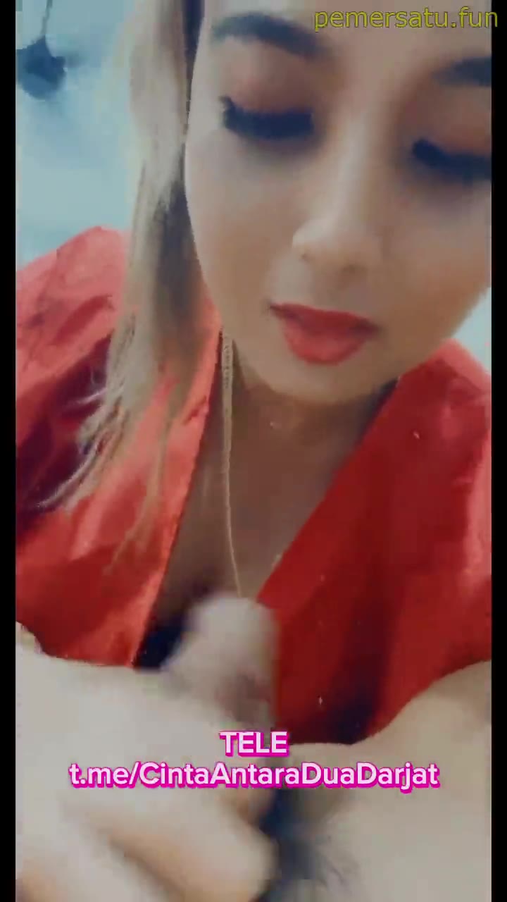 P6 Guru Hijab Dayana Viral