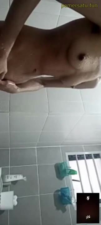 P12 Sara Nurain Abg 18yo Sange Viral