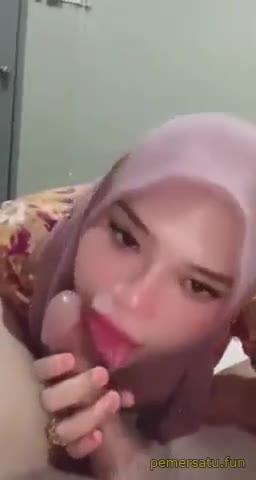 P9 Diyana Hijab Tiktok Sange Pandai Sepong Ngentot