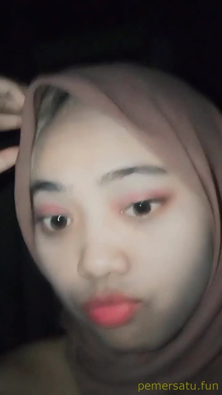 P16 Silvia Abg 18yo Memek Rapet Video Disebar Tukang Becak
