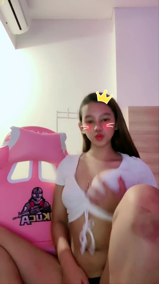 Thumbnail untuk Hanna Mango Id 55629961 Show Jembut Memek Di