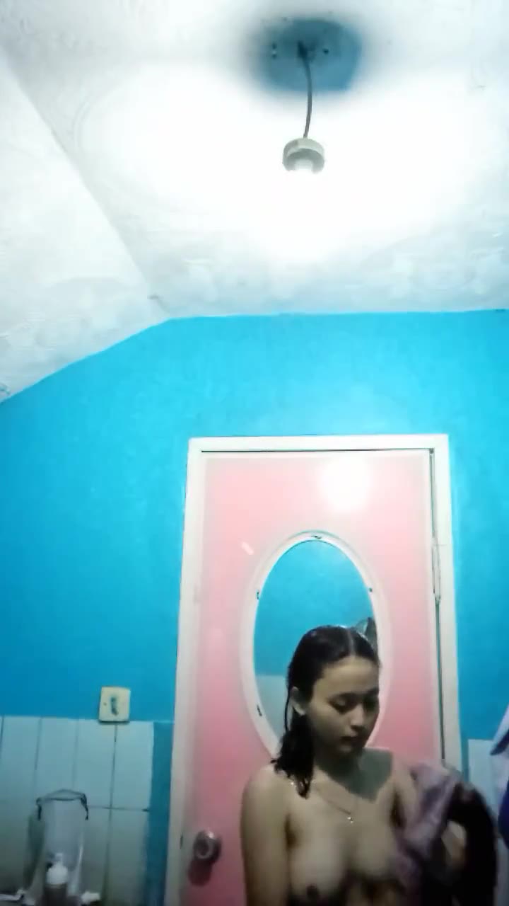 Thumbnail untuk Ngintip Mahasiswi Jilbab Mandi 3 Pemersatu Penjaga warung