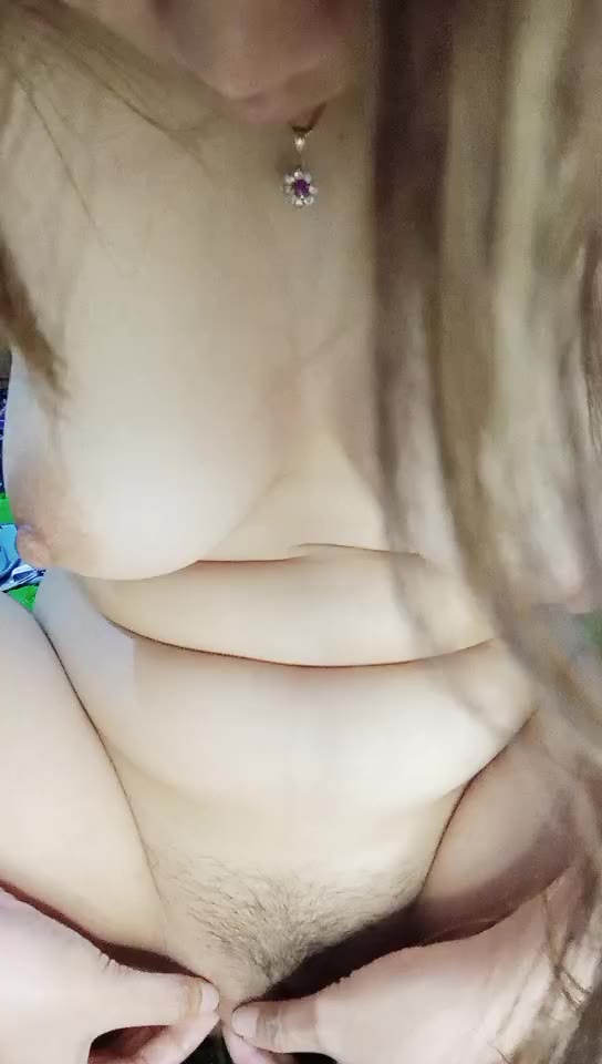 iTiPaሃa ID: 4431916 Papaya Live telegram bot @DSrecordbot
