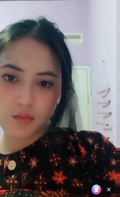 Thumbnail untuk Cewe Cantik Tobrut Pipinya Chuby Dood tele Terupdate