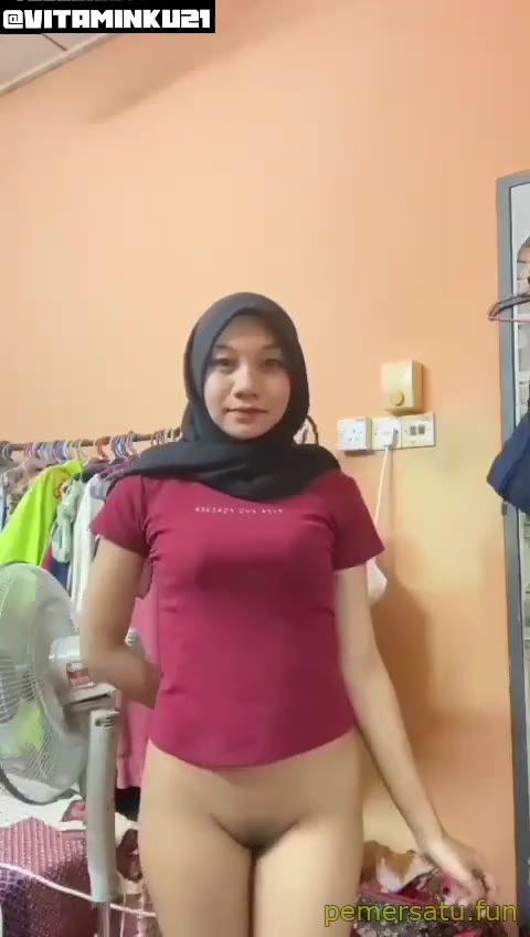 P82 Awek Caltex Jilbab 18yo Sange