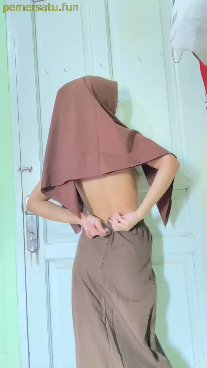 P5 Jilbab Pramuka 18yo Toket Kecil Jago Colmek
