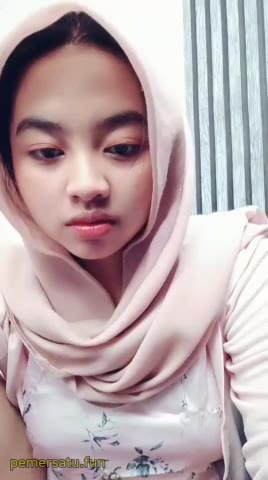 Tempur Jilbab Cakep Siap