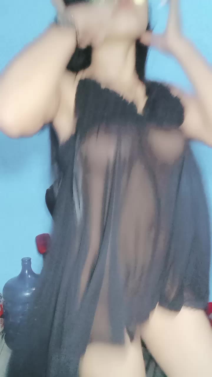DreamLive Dea Ebot Manjah Sambil Remas Buah Dada Di