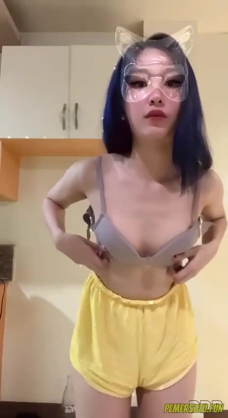 P1 Ahsi 18yo Sange Viral