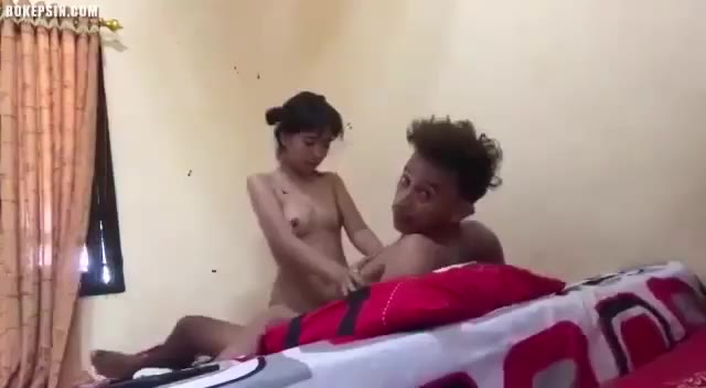 Thumbnail untuk Bokep Indo Viral Pasangan Remaja Mesum Di Kontrakan 1