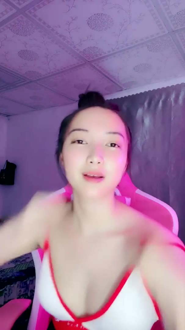 Thumbnail untuk Uting Pink Gadis Muda Miss Ngan Shin Id