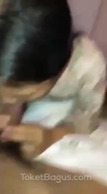 Thumbnail untuk Disuruh Isep Kontol Ceweknya Gak Mau Movies bokepind