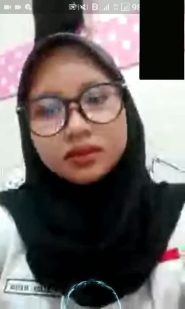 Ayang Pulang Sekolah Malah, Vcs Ama