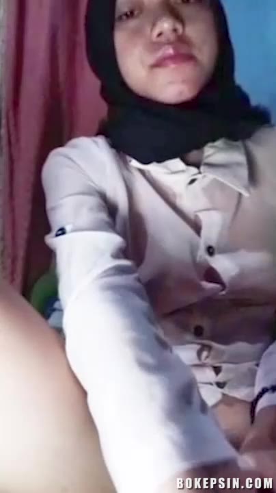 DoodStream -X Nina Asanti Ngocok Memek Ukhty Sange-an - PlayBokep -