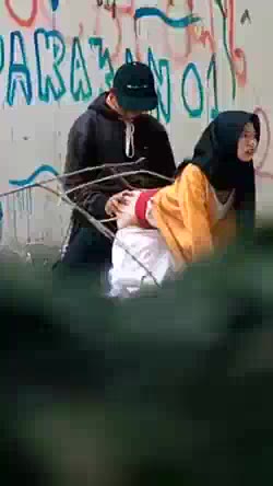 Thumbnail untuk Bokep Ngintip Cewek Sma Sama Pacarnya Colmek Cilbo