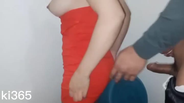 Thumbnail untuk Cuci Kontol Pagi Hari Ngewe Pacar Pas Nyuci