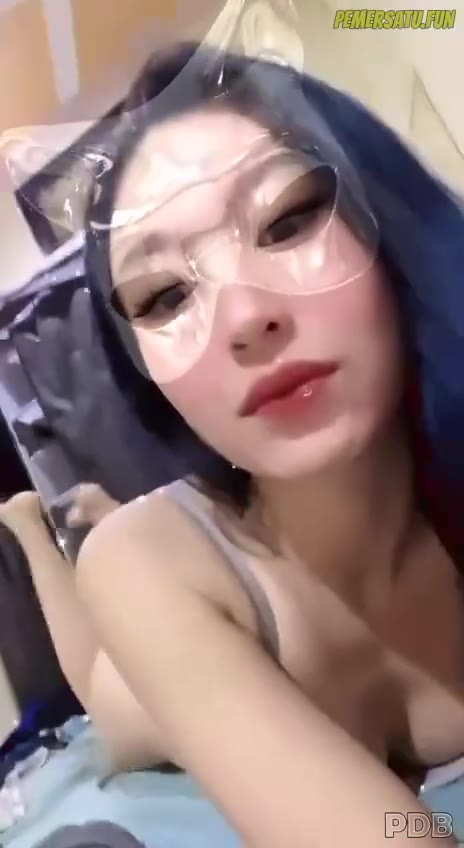 P2 Ahsi 18yo Sange Viral