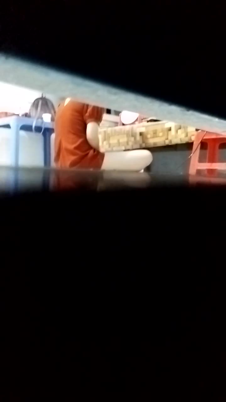 Thumbnail untuk Ngintip Cewe Baju Merah Di Sela Jendela Lendir