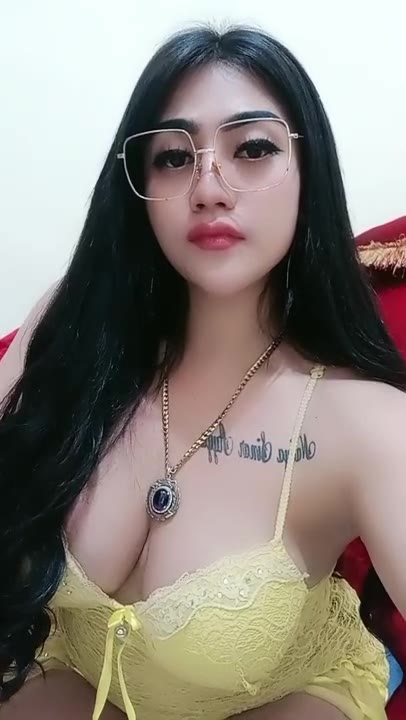 Thumbnail untuk Nadya Semok Id 30100709 Dream Live Godain Pascol