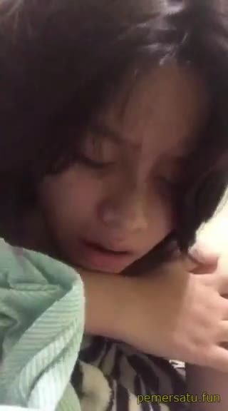 P185 Sherly Tiktoker 18yo Kacamata Viral