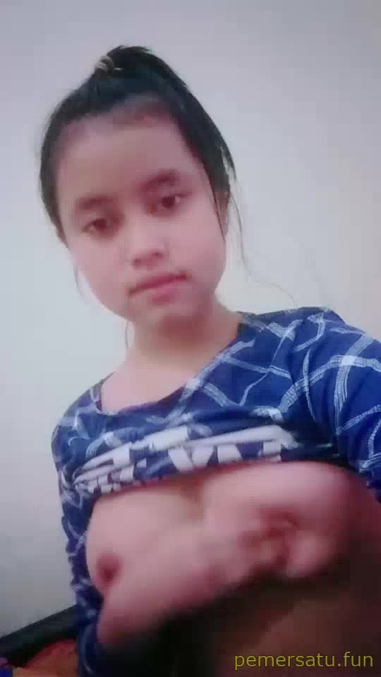 P2 Abg 18yo Toket Ranum Memek Sempit Colmek