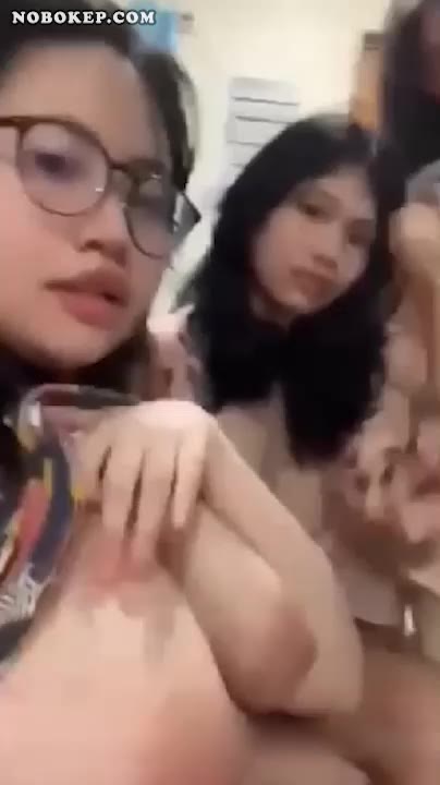 Thumbnail untuk Bokep Indo Abg Smk Tulungagung Viral Tiktok Doodstream