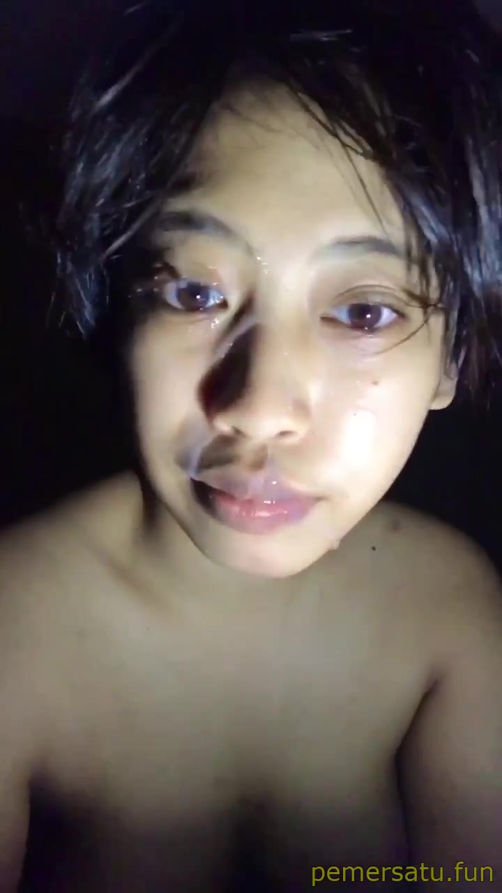P72 Hape Neni Abg 18yo Saat Service Hape Isinya Ngentot Sange