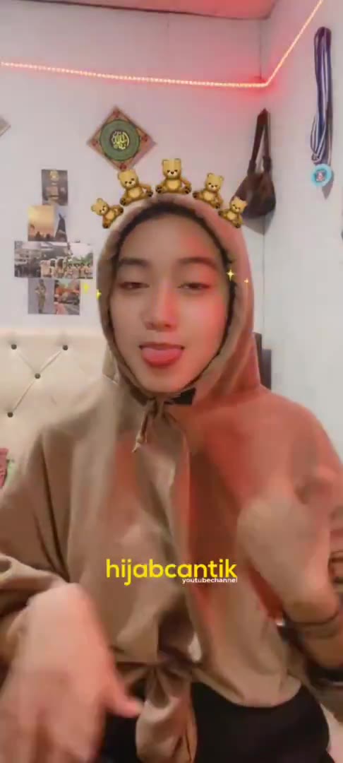 Main Pisang Hijab Cantik 2022 Bigo Live Full