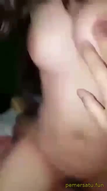 P2 Memek Sempit Abg Orgasme Walau Crot Tetep Digenjot