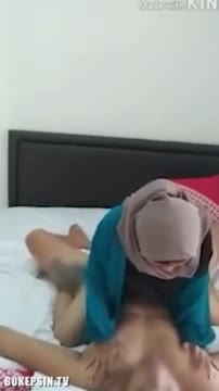 BokepSIN Bokep Indo Ngentot Abg Hijab Enak Banget Memeknya -