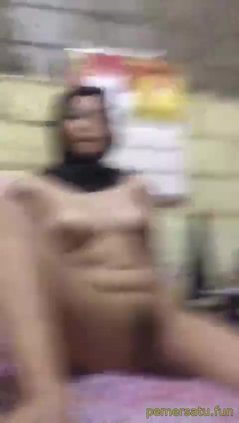 P2 Naya Jilbab Abg 18yo Pulen